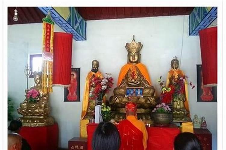 双子座女和狮子座男今天爱情运势,双子座今日爱情运势如何