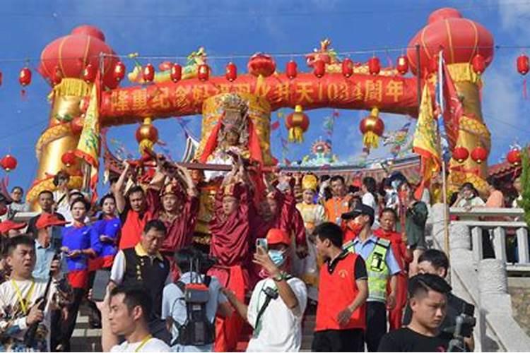 鬼节给亡人烧纸能在家烧吗