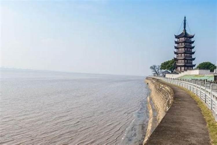 潮汕哪个地方有供奉六十太岁寺庙？今年不顺,冲太岁了,求各位大神帮忙啊...