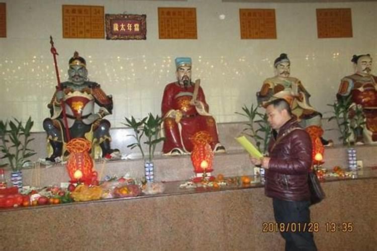 连续梦到一个人三次说明什么