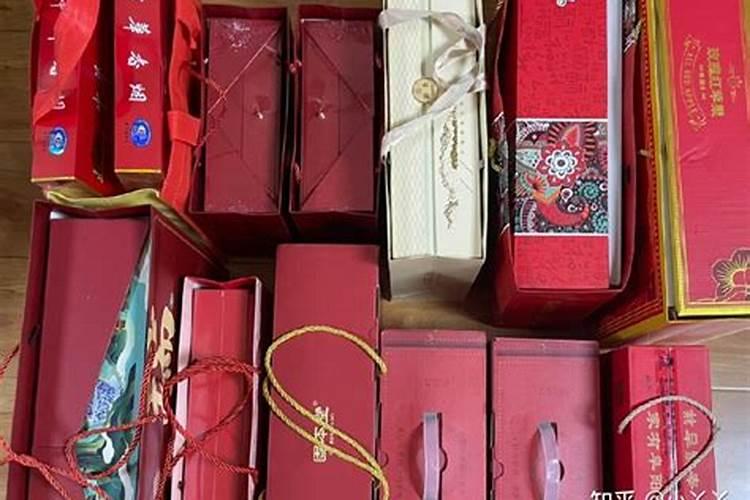 订婚生辰八字书写格式,八字的正确书写格式图片