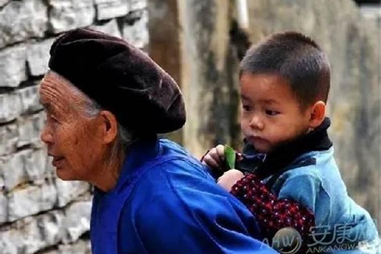 梦到老人是什么意思 梦到老人征兆介绍