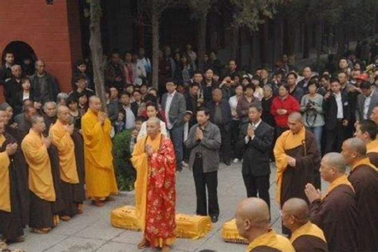 做梦梦到捡钱是什么意思周公解梦