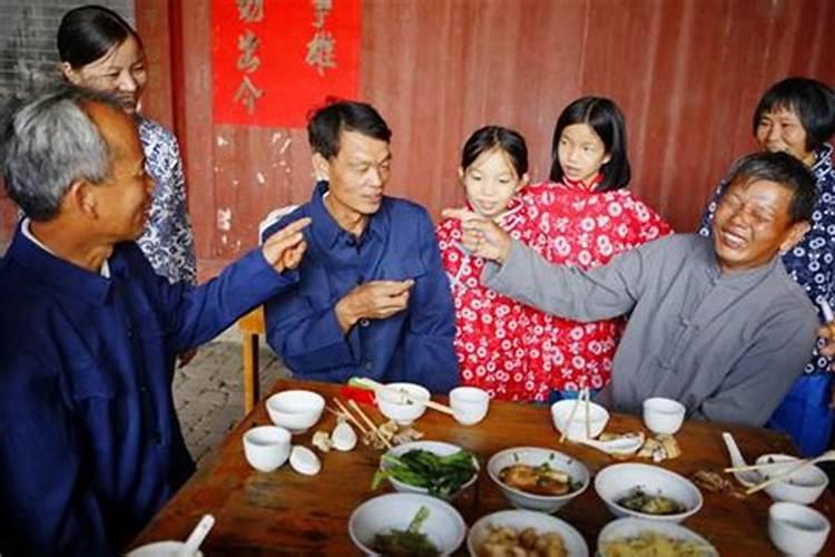 闽粤客家人把做道场称作什么 四川做功德的风俗