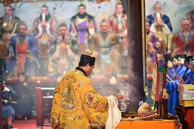 属鼠女人2023学业运势 佩戴什么饰品可以旺运势？