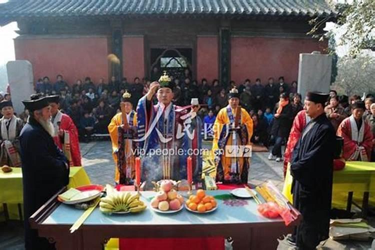 炉中火命是什么意思