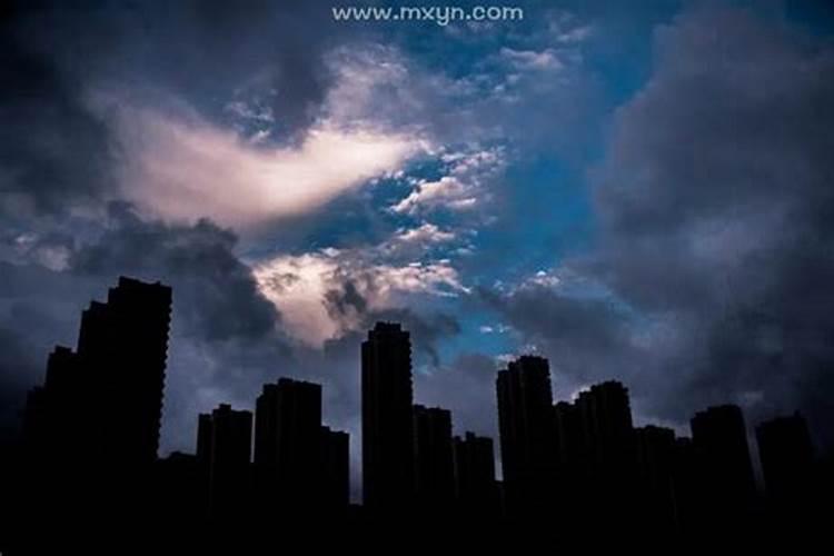 梦见暴风雨即将来临的预兆
