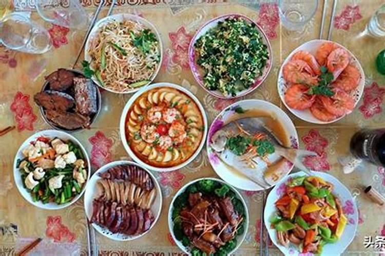 年夜饭是除夕还是春节 年夜饭什么时候吃