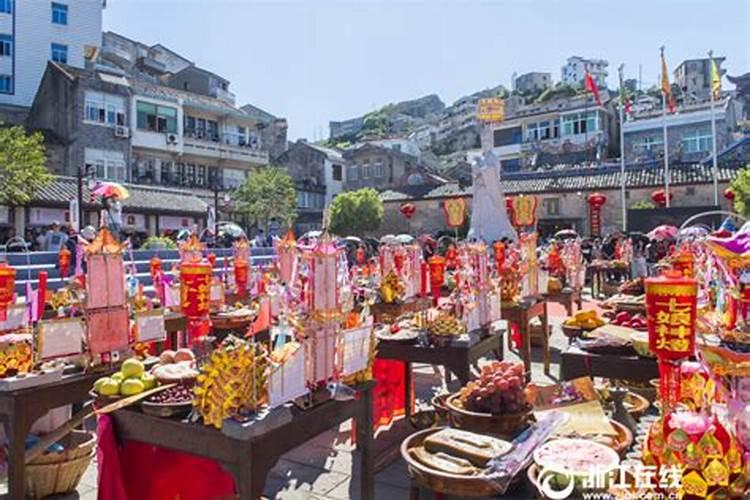 为什么我们贵州这边的大部分汉族把正月十四当过年(这边叫过大年...