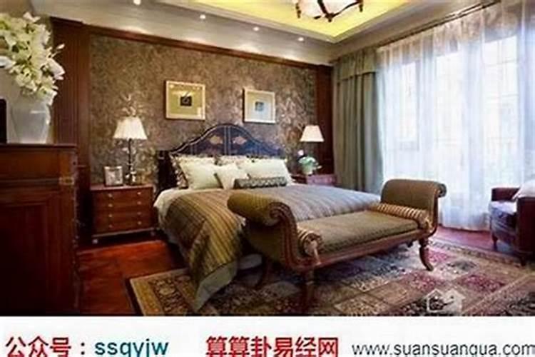 床上放什么东西招财 床头放什么东西可以转财运