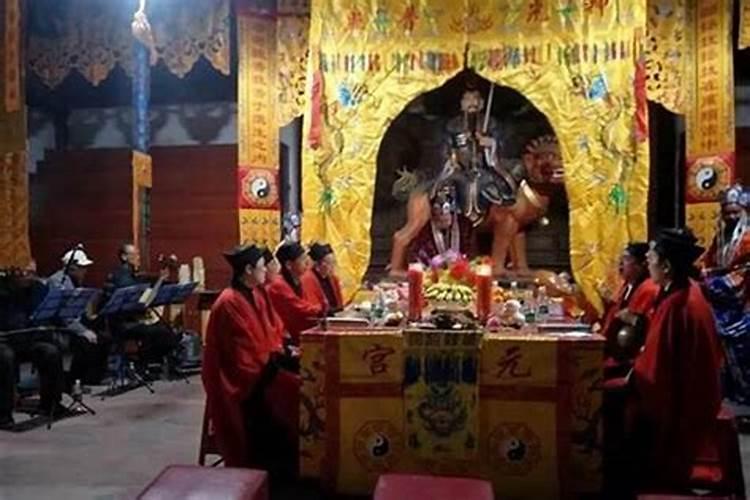 黄财神宝瓶请回家后该如何安放和修黄财神