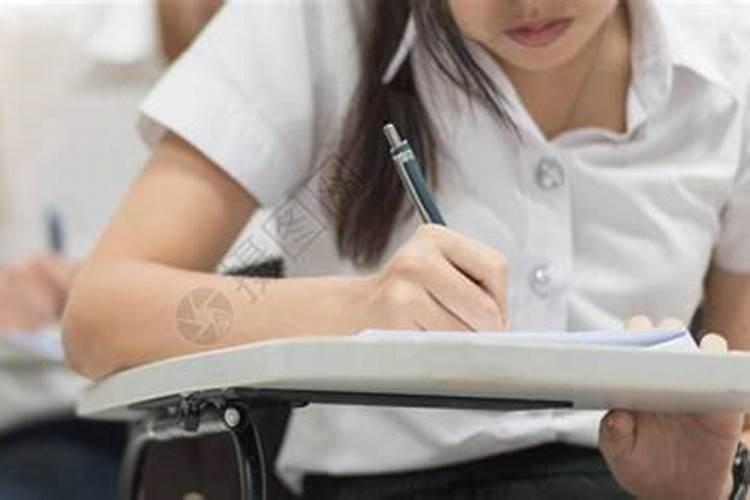 女孩冬至出生有说法女孩出生在冬至好吗？