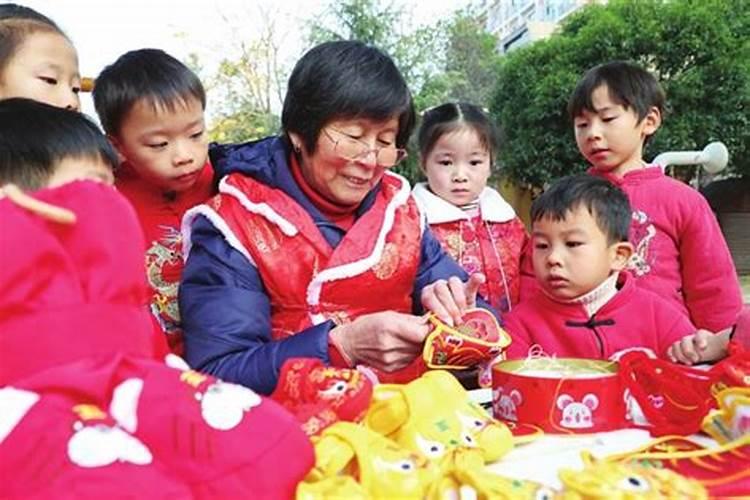 属蛇的本命年需要穿戴什么 属蛇的本命年需佩戴蛇年本命佛？