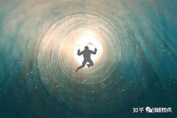 梦见死去的亲人母亲