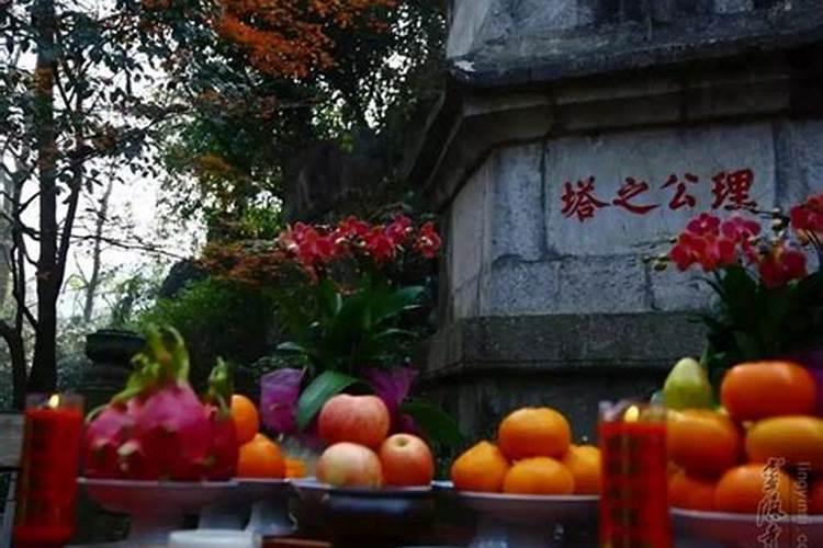 八字硬 八字硬的意思