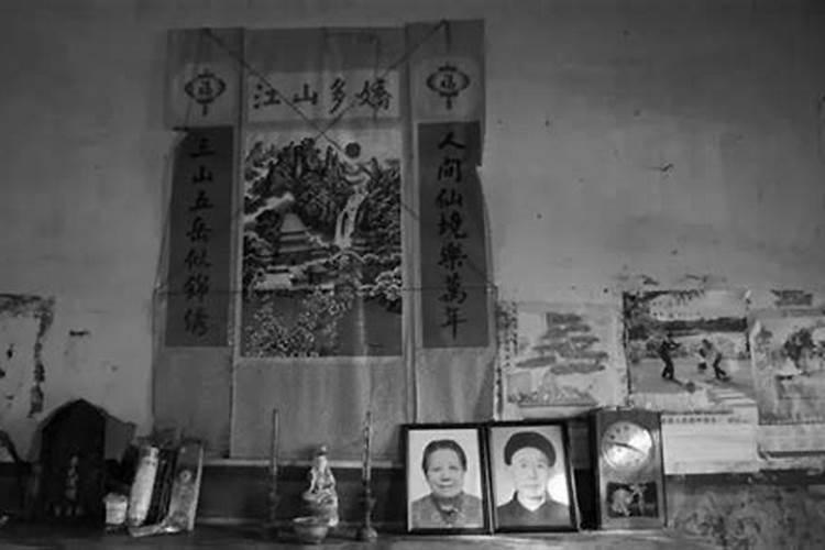 梦见老人遗像的预兆