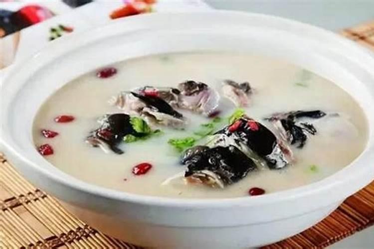 信阳冬至吃饺子还是汤圆