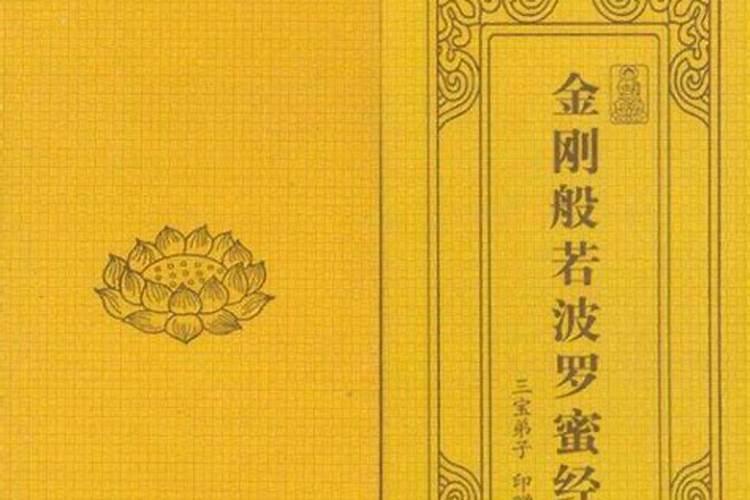 梦到石头雕像。追赶。逃跑。孤独。尽力自救