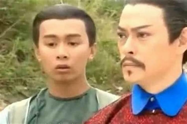 纪念革命先烈共铸中华魂作文300字数