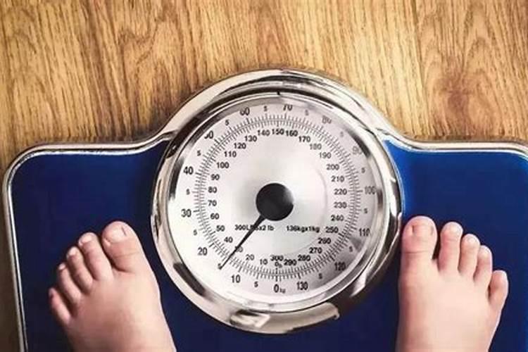 中年丧子是什么因果报？
