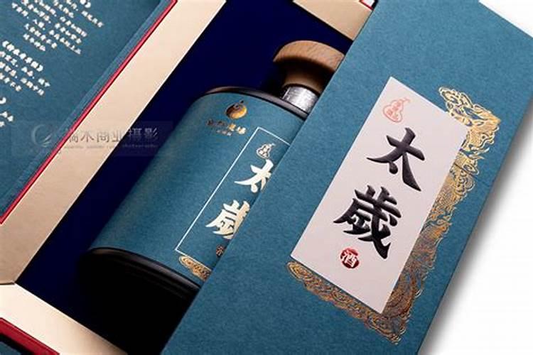 梦见老鼠在爬在别人身上的预兆