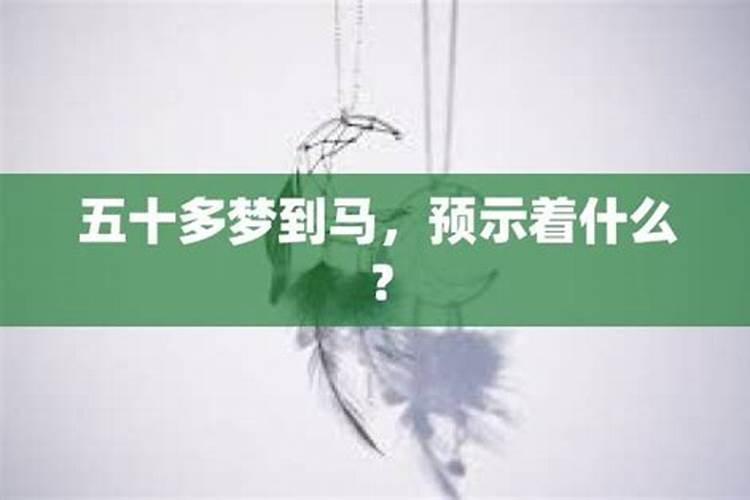 一个男人喜欢装许多的监控在家里从心理学的角度说是怎么一回事？
