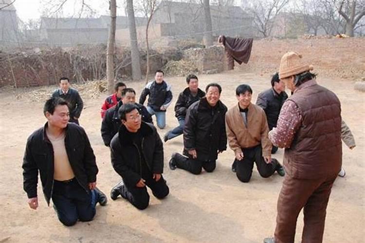 八字土旺的男人和金旺的女人相配吗？
