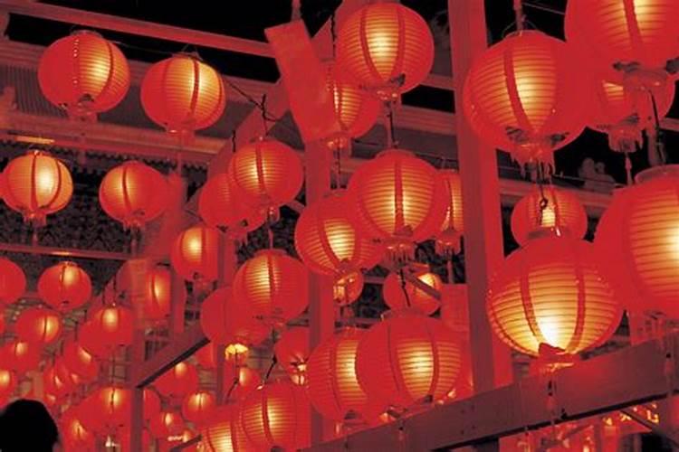 元宵节的风俗习惯有哪些 中国传统节日元宵节的风俗习惯