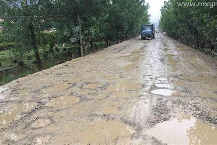 梦见绕行绕路走是什么意思