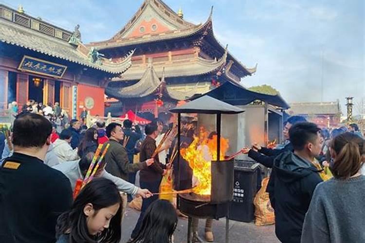 正月初五供的是哪路财神 ？