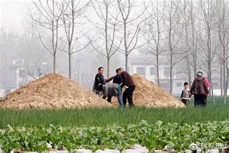 按照中国的习俗,什么日期该祭奠过逝的亲人？什么日期不益祭奠
