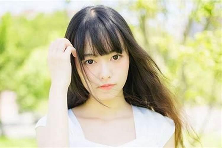 82年狗女2025年运势及运程每月运程