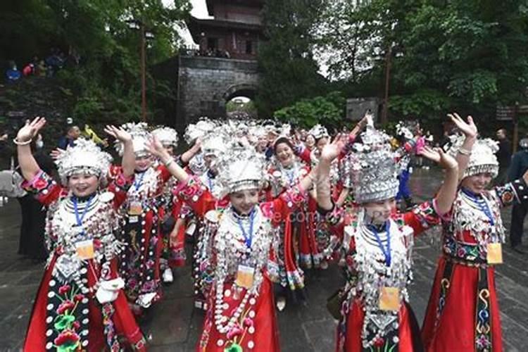 松桃道士归何处前度刘郎又来的意思是什么