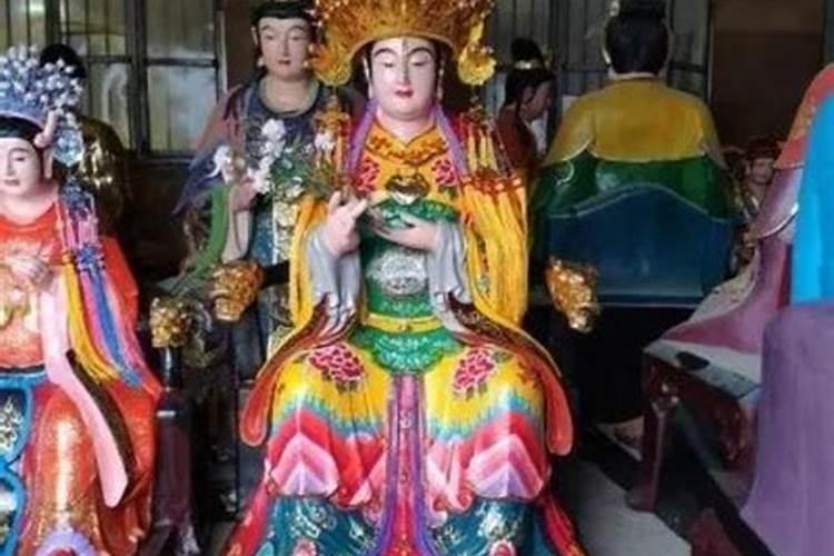 一九九九年农历三月十五出生的人,是什么星座？