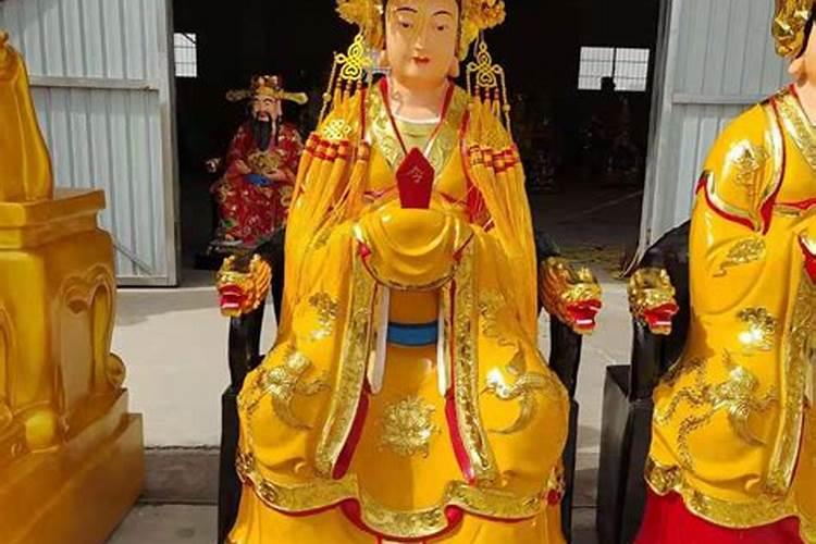 ？为什么 苏州老人要去上方山