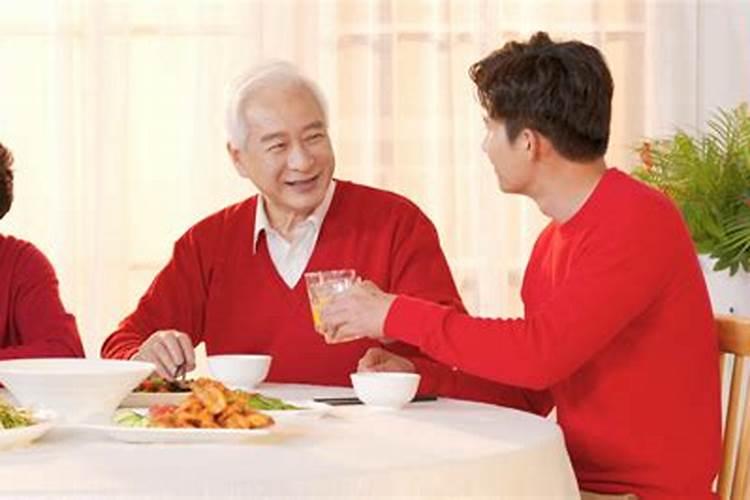 梦见和死人说话吃饭的预兆