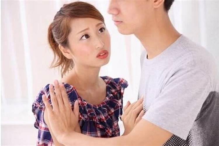 梦见黑猫变成女朋友