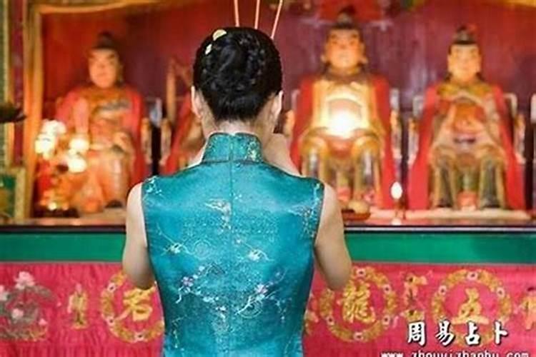 手相算命准还是八字准,手纹算命准确吗