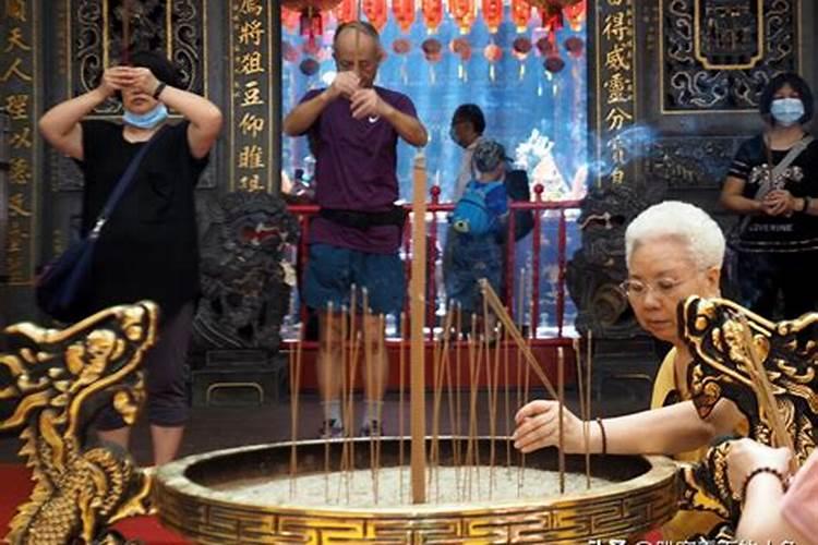 七月半适宜理发吗 七月半是否适宜理发