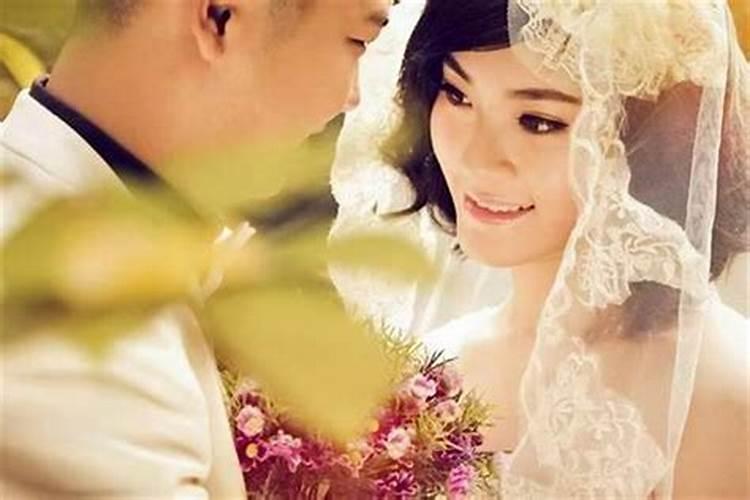 女人什么八字特征能拥有上等婚姻？