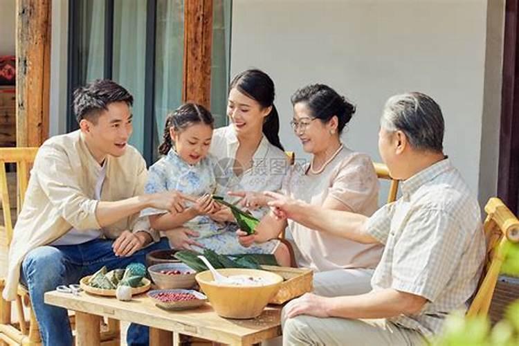 周公解梦梦见家人团聚是什么意思 做梦梦到家人团聚代表什么？好不好...