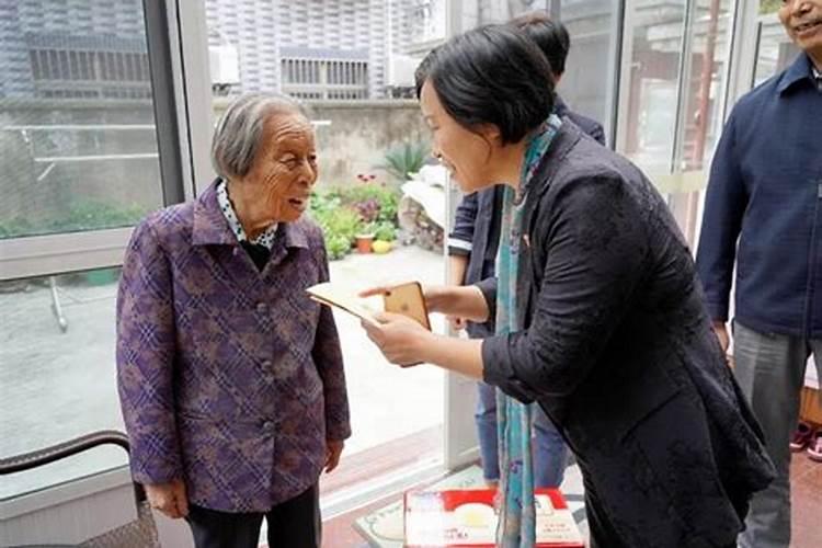 男孩12年农历五月二十五午时生人的命运