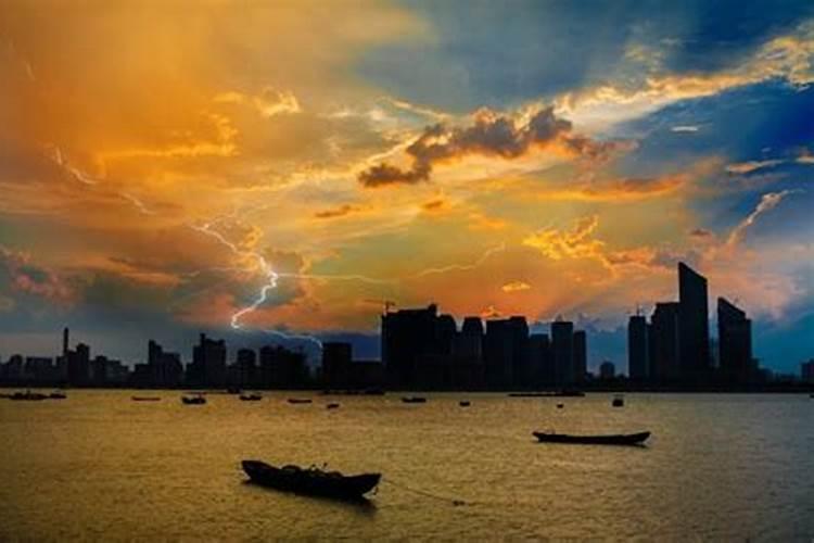 叠滘龙舟夜训时间
