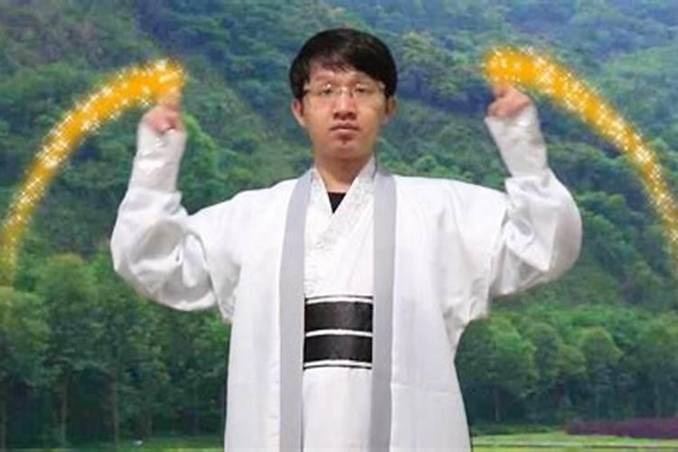 遇到重大事情时愿意找人算一算,这种做法真的有帮助吗？
