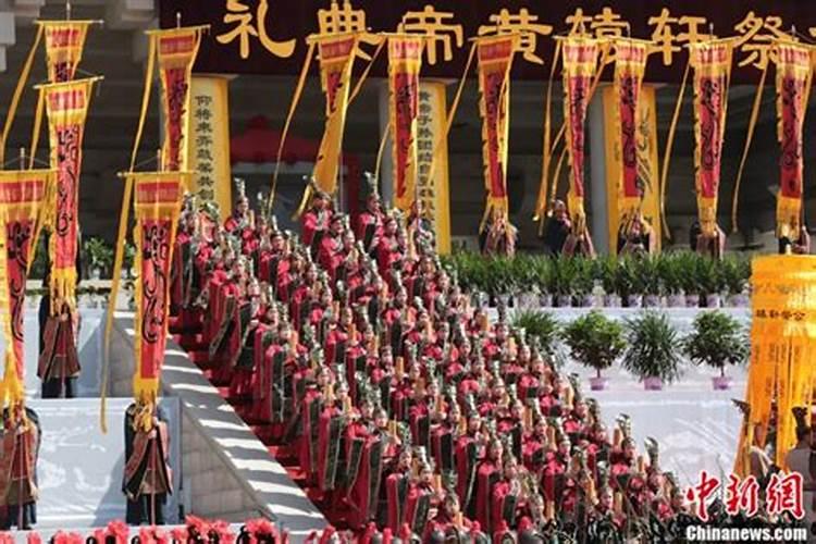 已婚男人梦见和婚外情人在一起是什么意思？
