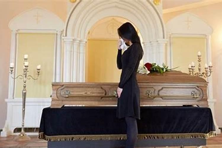 2025属鸡的女人运势如何