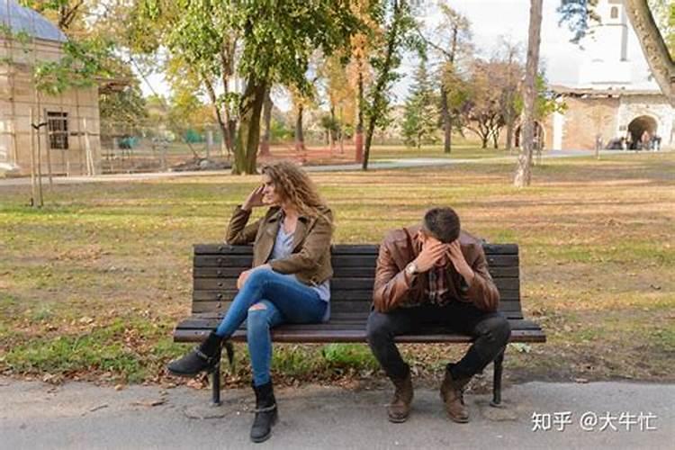 离婚女人梦见前夫家人