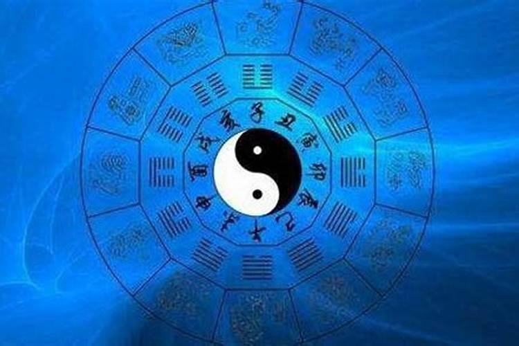 梦见狗咬自己右手是什么意思？