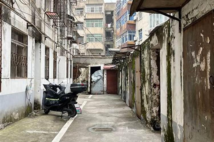 梦见跟相亲的人一起去玩的预兆