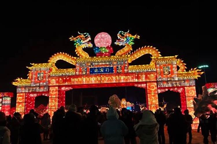 鹤岗烟花节几点开始